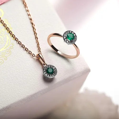elegant-jewelry-set-jewellery-set-with-gemstones-jewelry-accessories-collage-product-still-life-concept-ring-necklace-earrings_785351-2114.webp